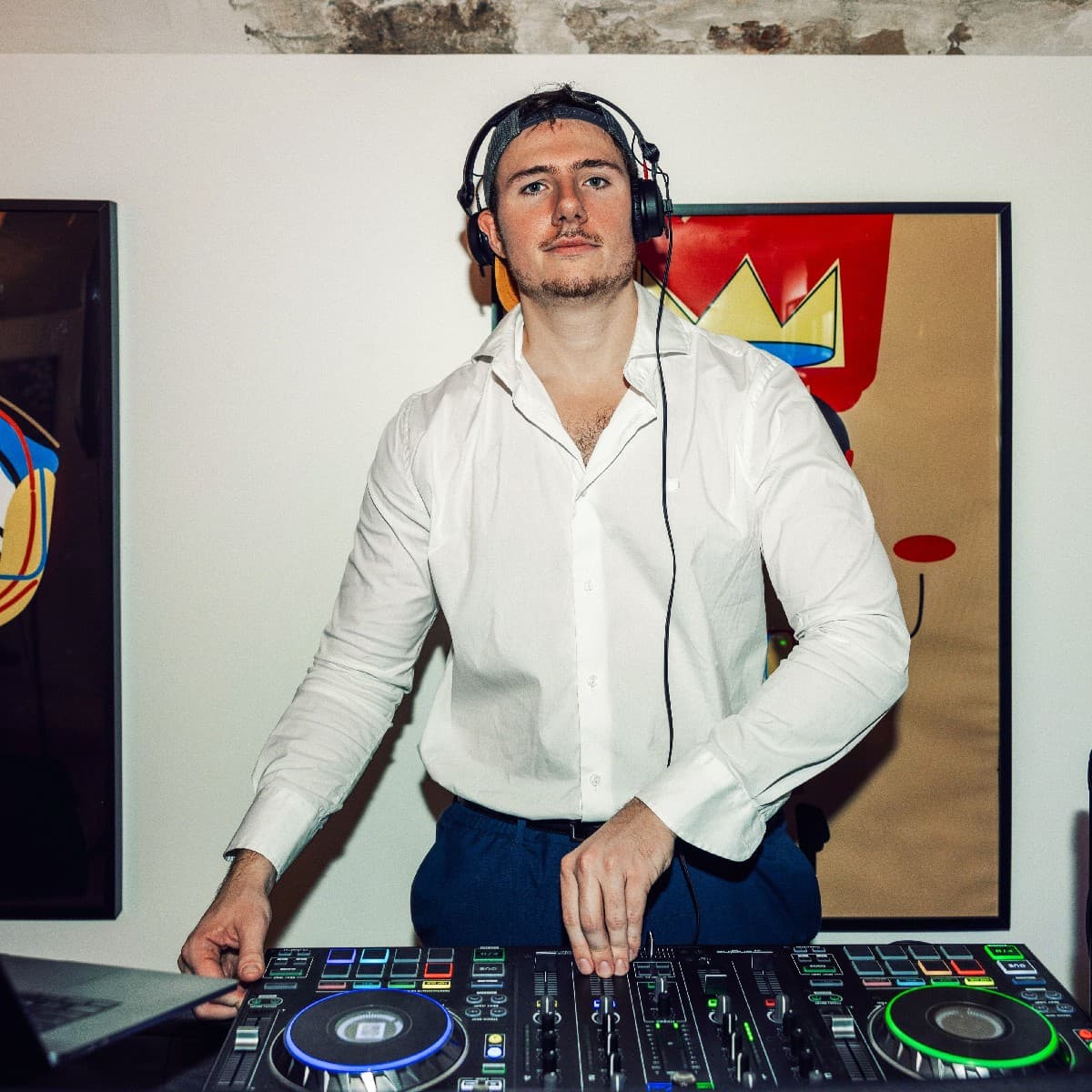 Aron Cluster — DJ in Lille