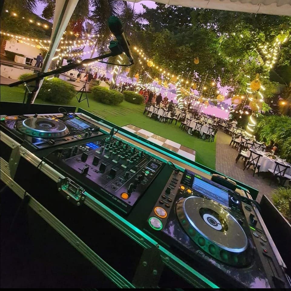 Ced Turner — DJ in Six-Fours-les-Plages