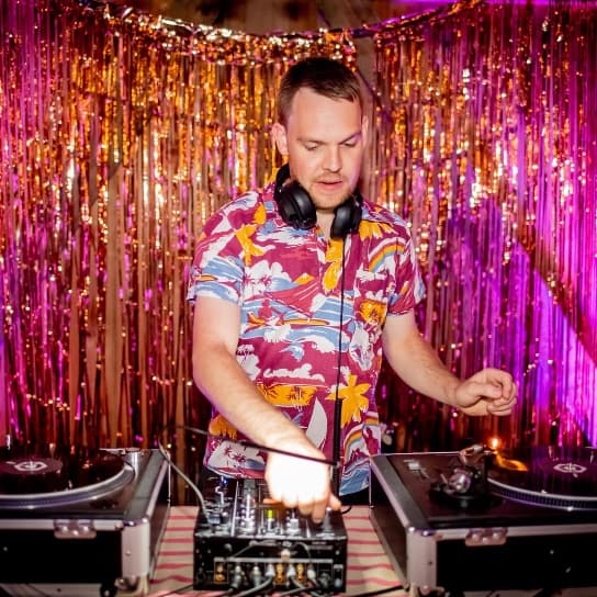 Officially Samuel — DJ in Greater London