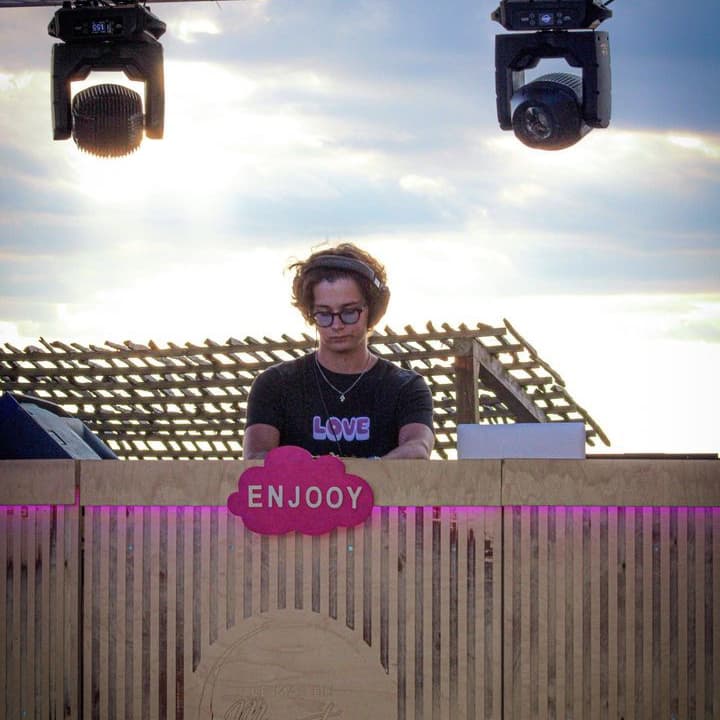 Tom Bigeard — DJ in Paris