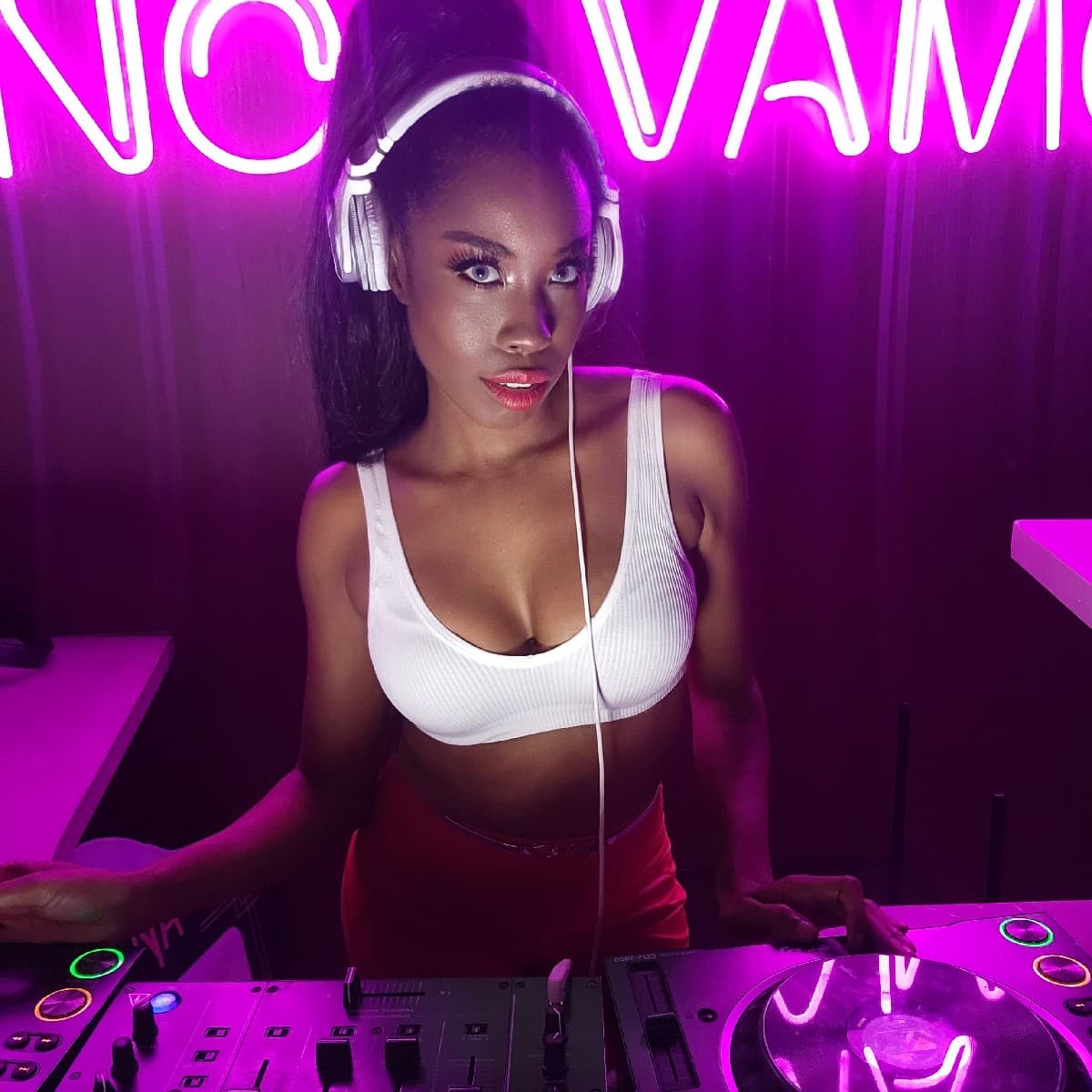 La Trice Perry — DJ in Miami-Dade County