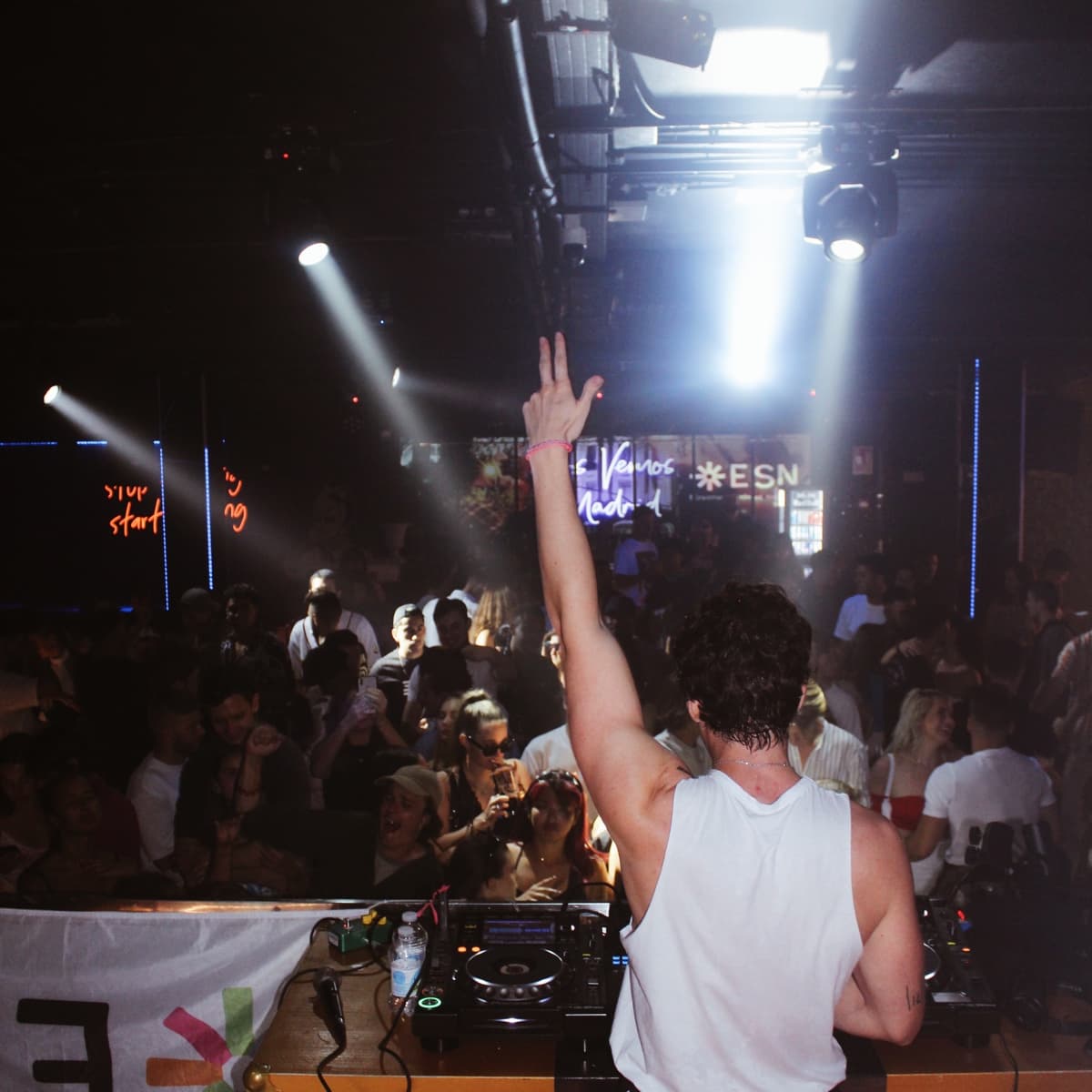 NOZZ — DJ in Madrid