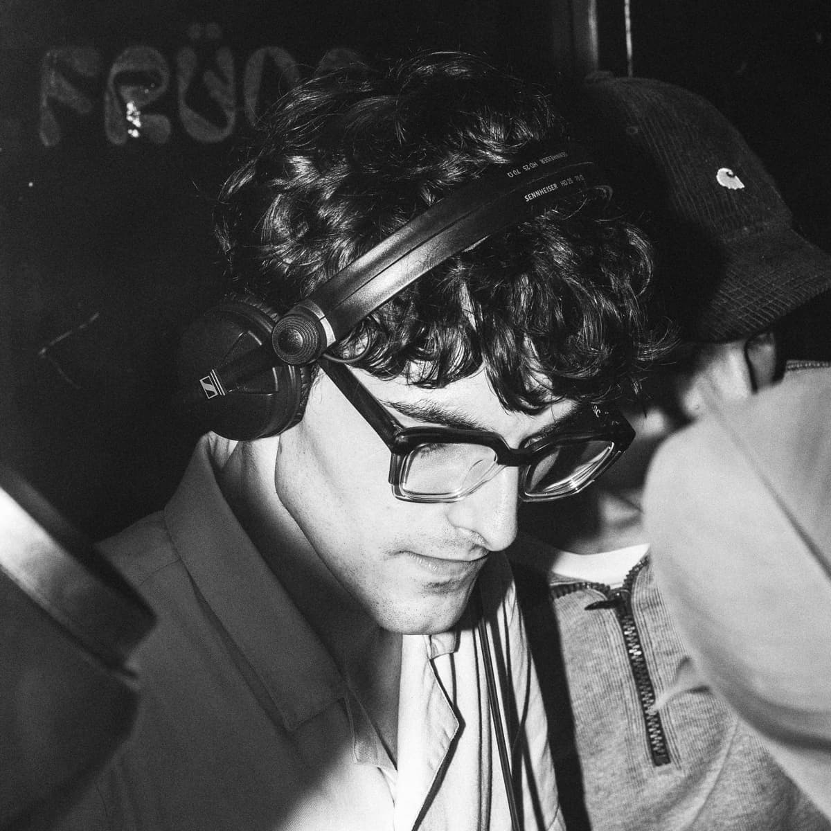 Kent Lewis — DJ in Bordeaux