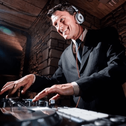 DJ Aaron — DJ in San Pedro