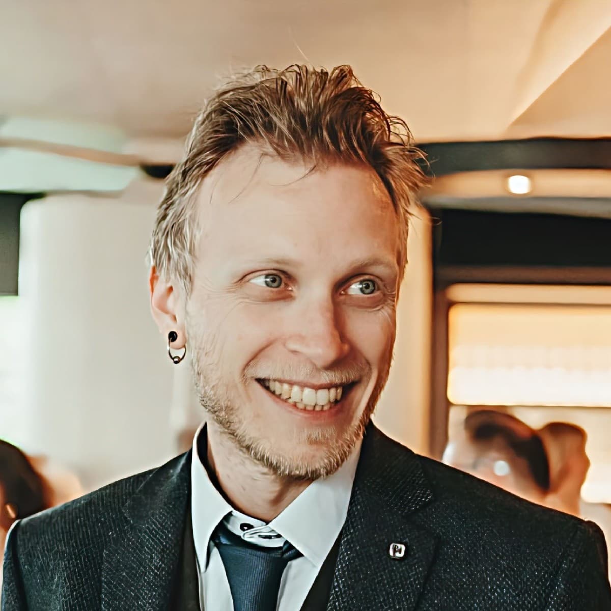 Devon Lord — DJ in La Chapelle-sur-Crécy