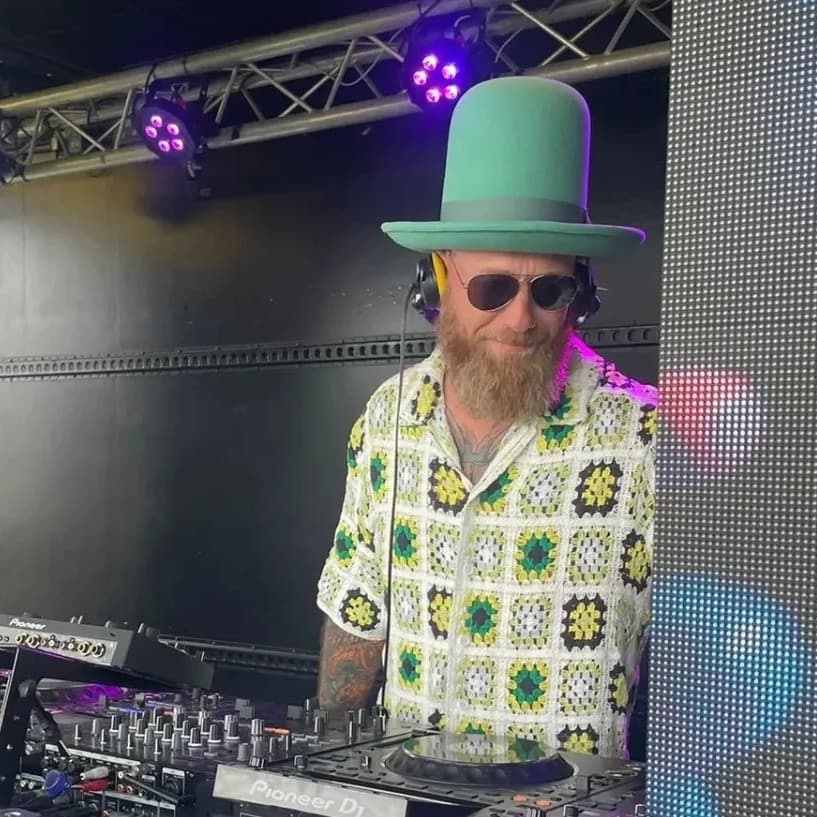 Neil willis — DJ in Chester