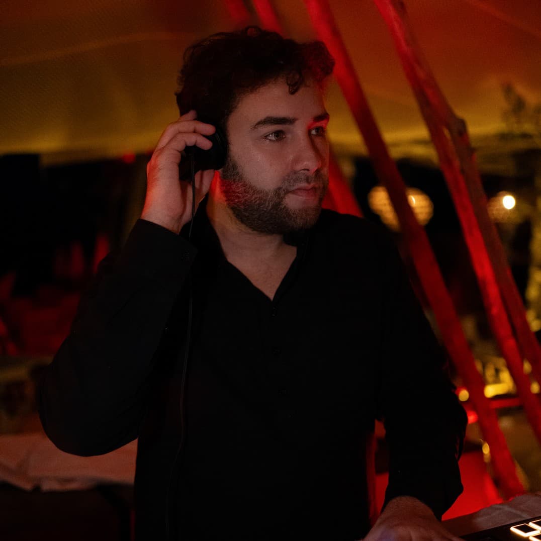 Sam Mazur — DJ in Perpignan