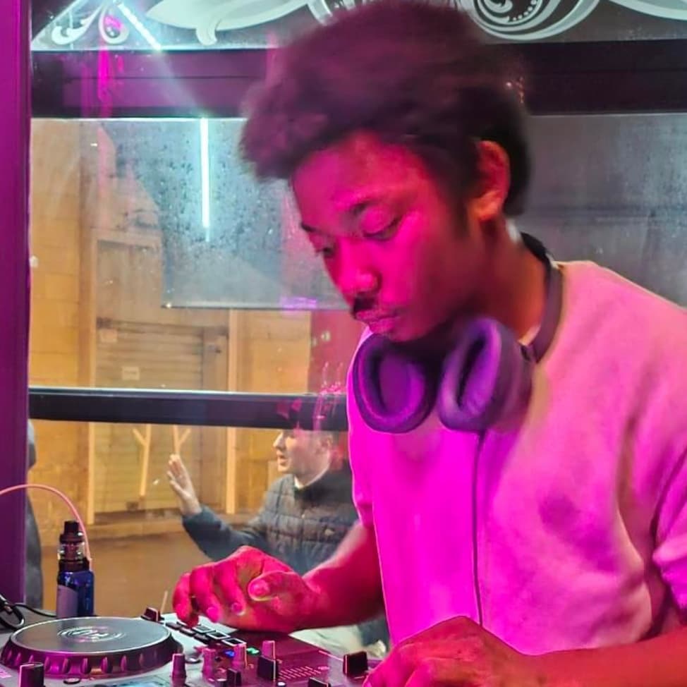 MALWAKI — DJ in Nantes