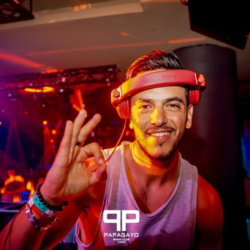DAVID BENAYER — DJ in Paris