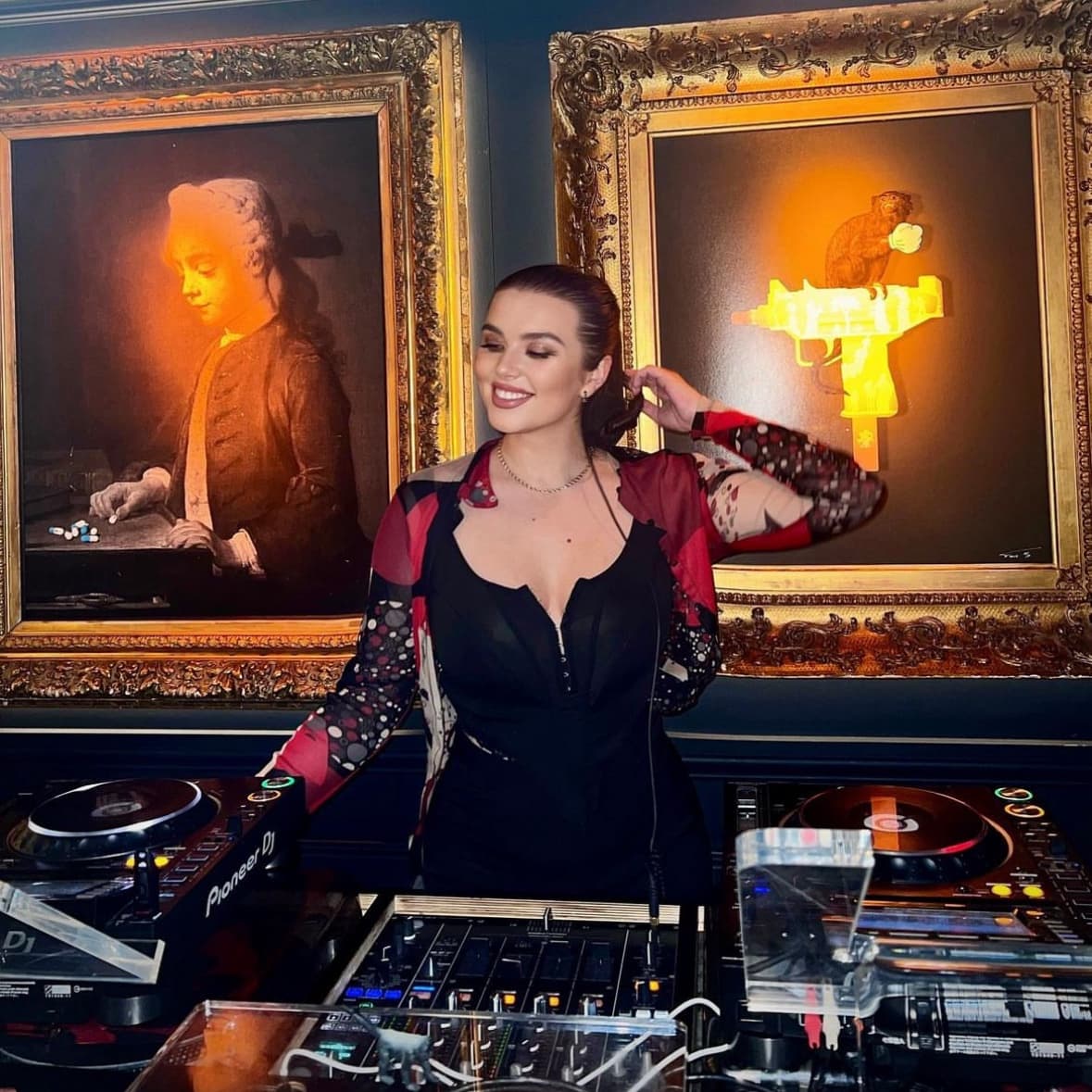 ES:ME — DJ in London