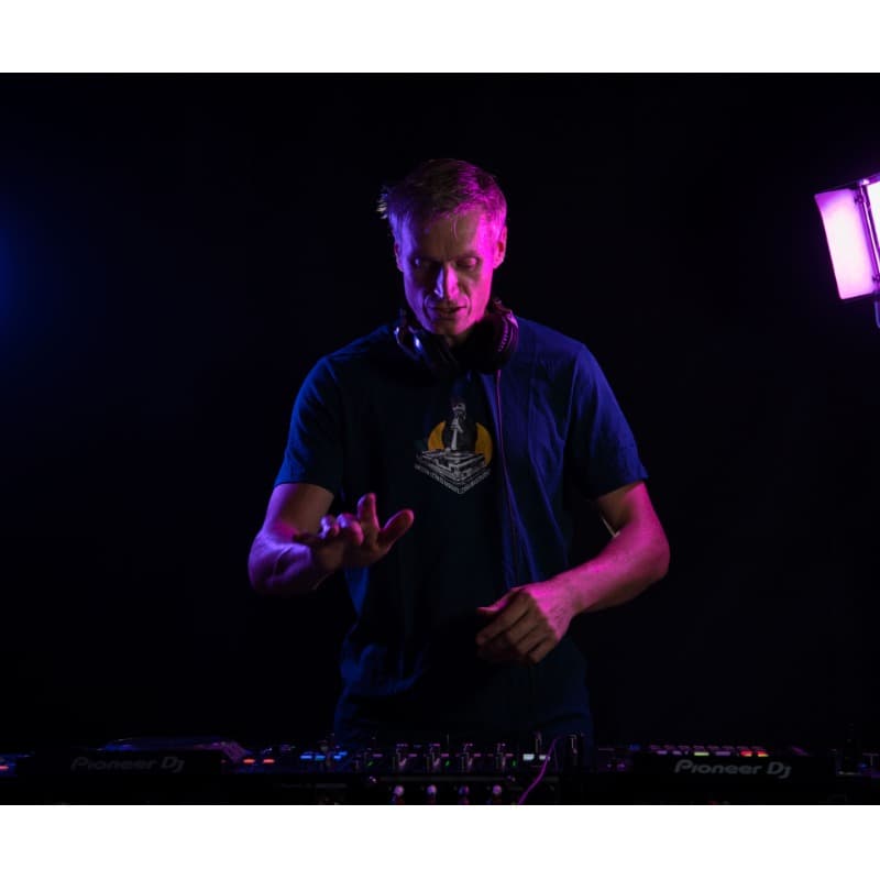 DENERI — DJ in Bayonne