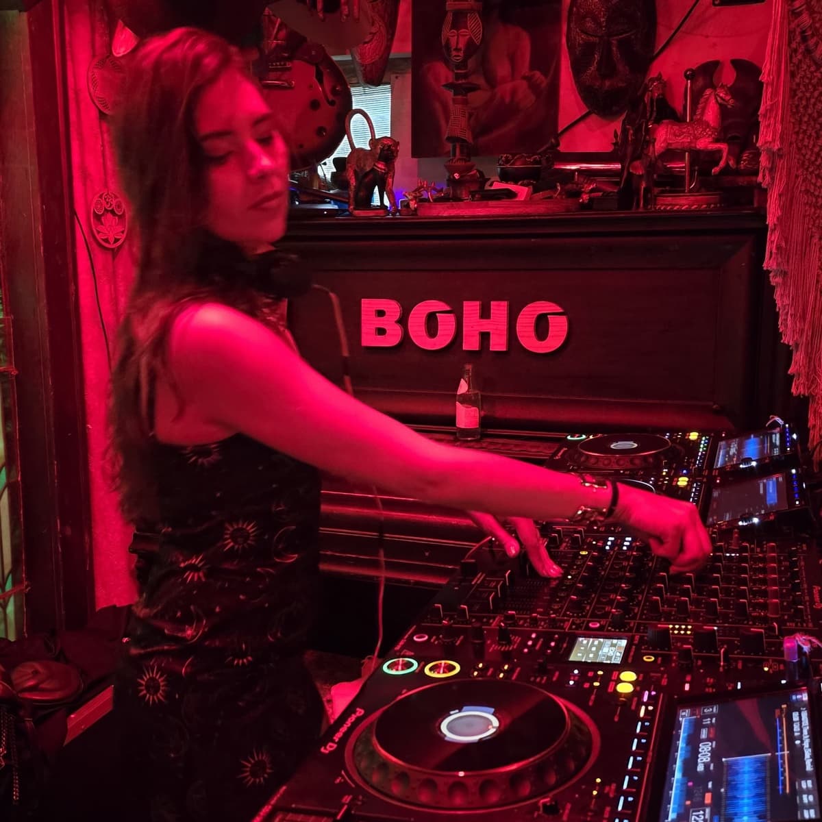 Djcaroldesire — DJ in Miami Beach