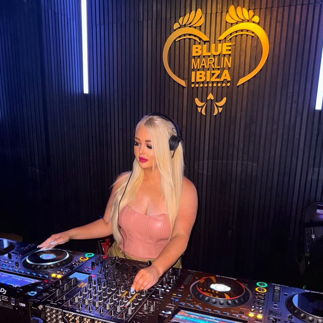 Jodie Weston — DJ in London