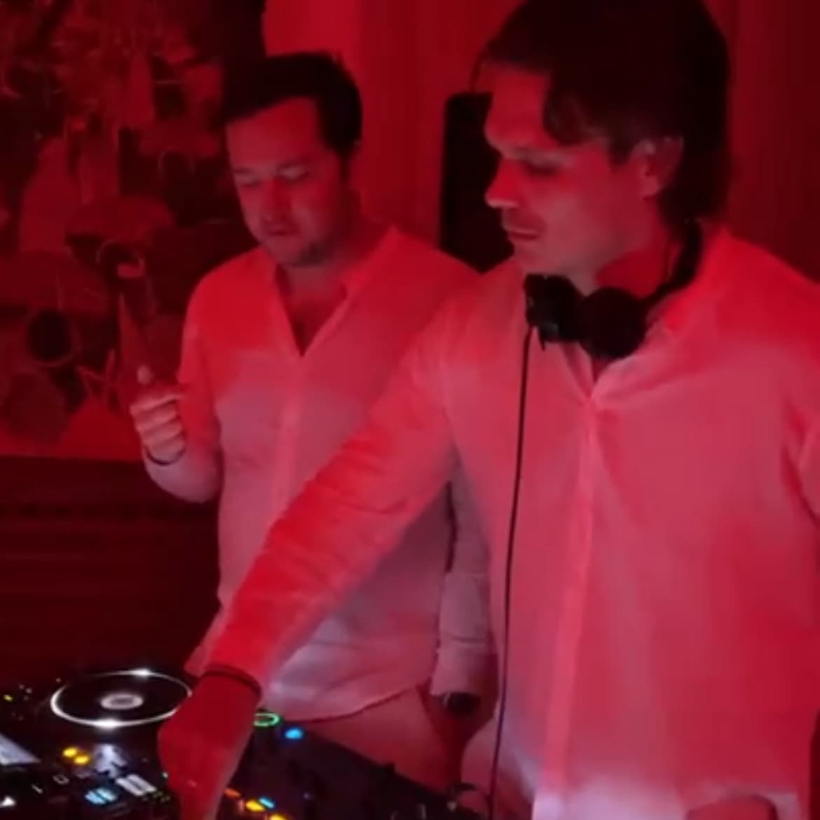 Oscar B — DJ in Paris