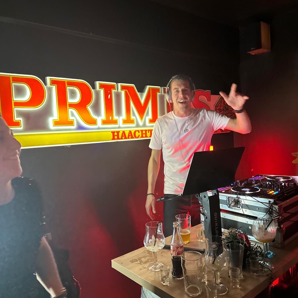 MoniK — DJ in Avelin