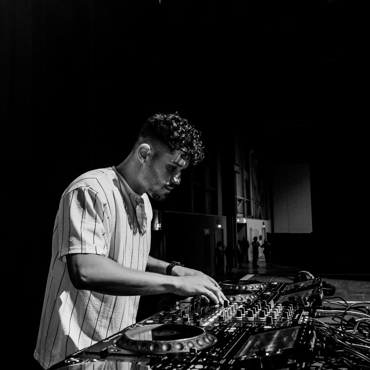 Nillow — DJ in Marseille