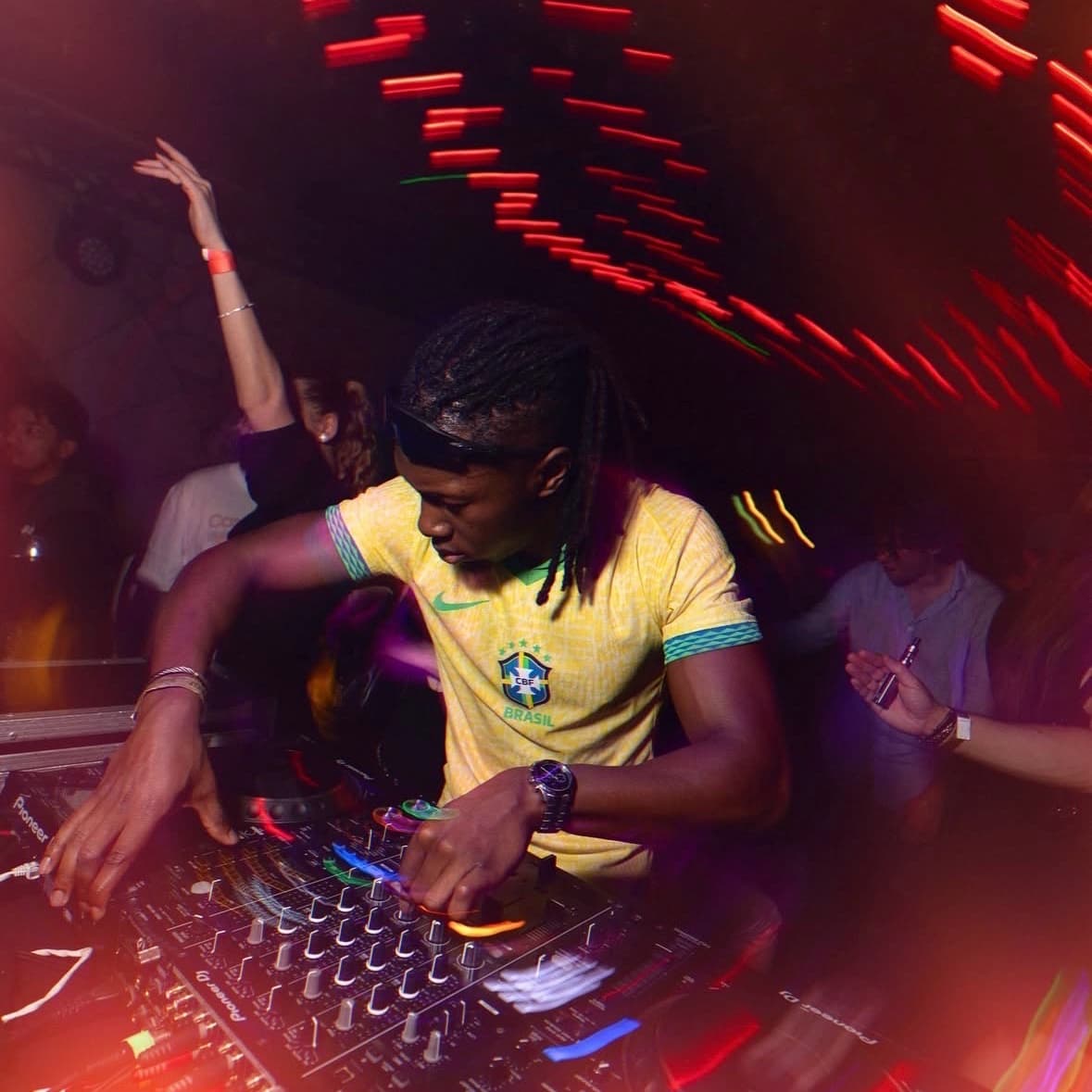 Kimeld — DJ in Paris