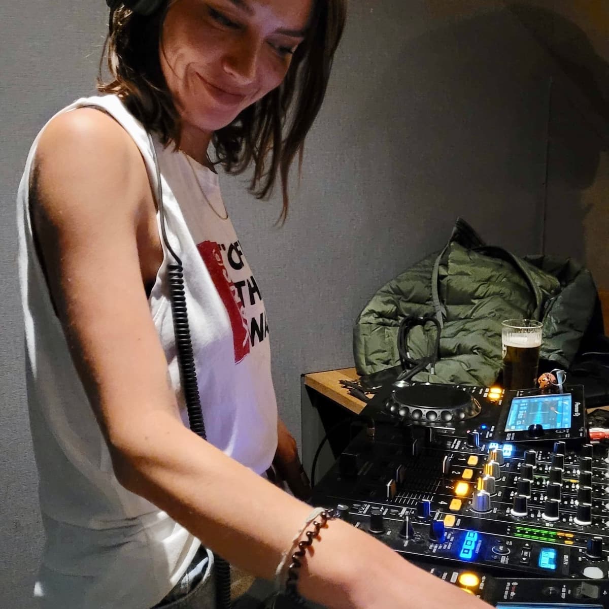 loulou ferrari — DJ in Annecy