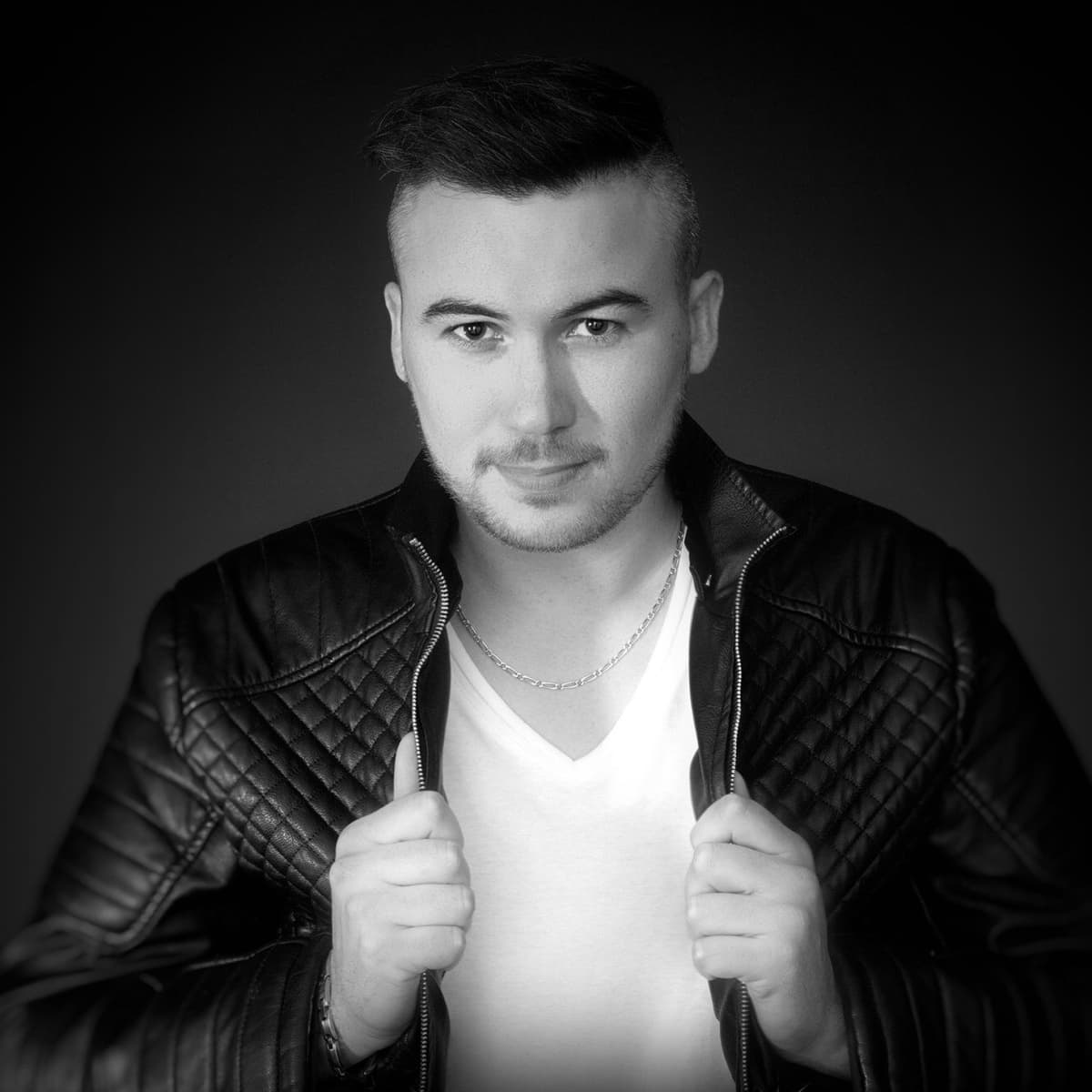 Valentin Farrelli — DJ in Angers