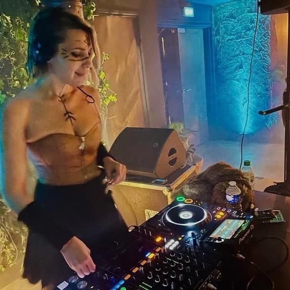 METAFLORE — DJ in Paris