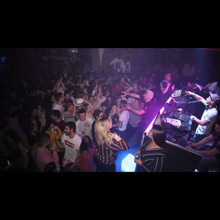 Etienne Muka — DJ in Perpignan