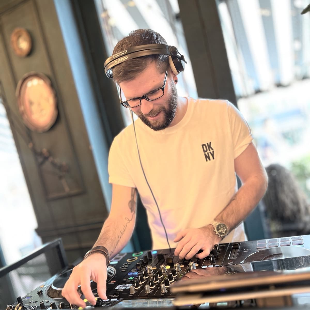 Tourneo — DJ in Greater London