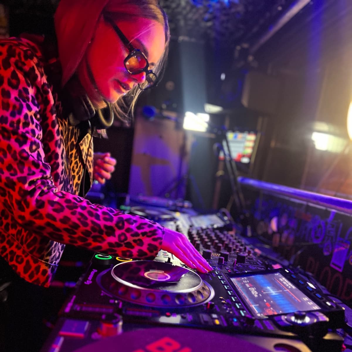 Jackie White — DJ in London