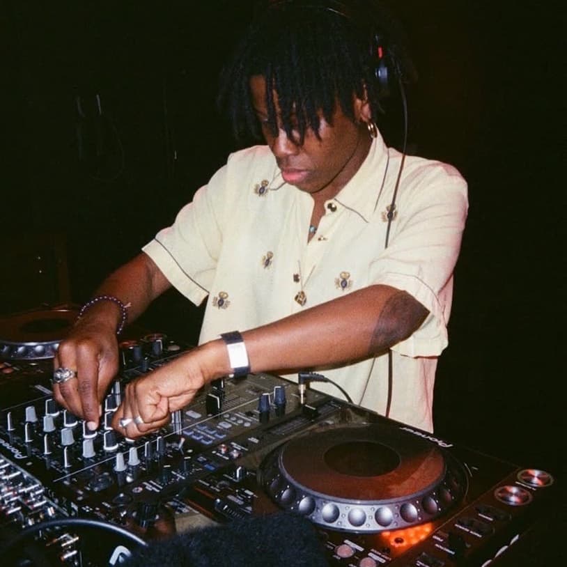 STE — DJ in Paris