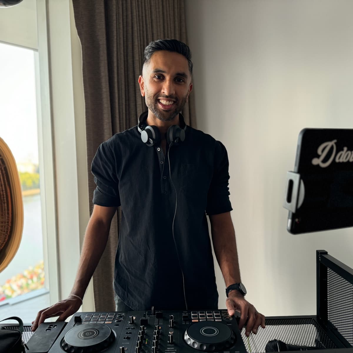 D double J — DJ in London