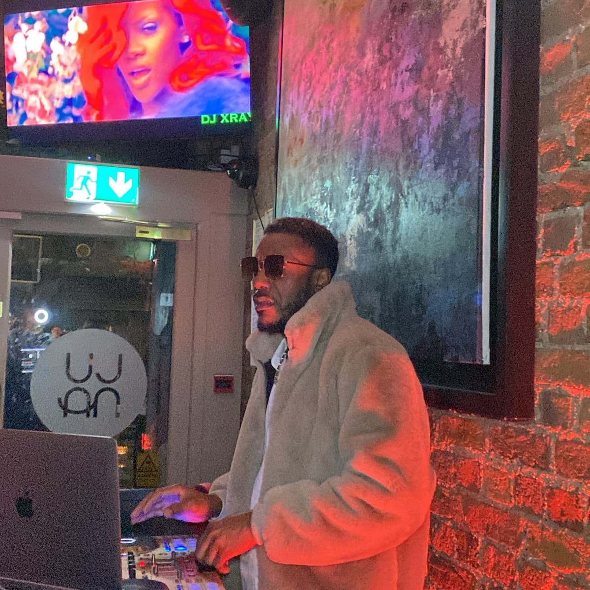 Xrayoftheparty — DJ in Watford