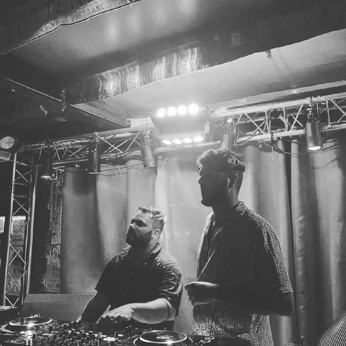 LonelyBrothers — DJ in Marseille