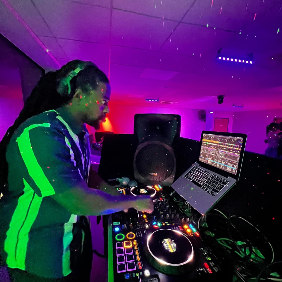 DJ Sunky — DJ in Paris