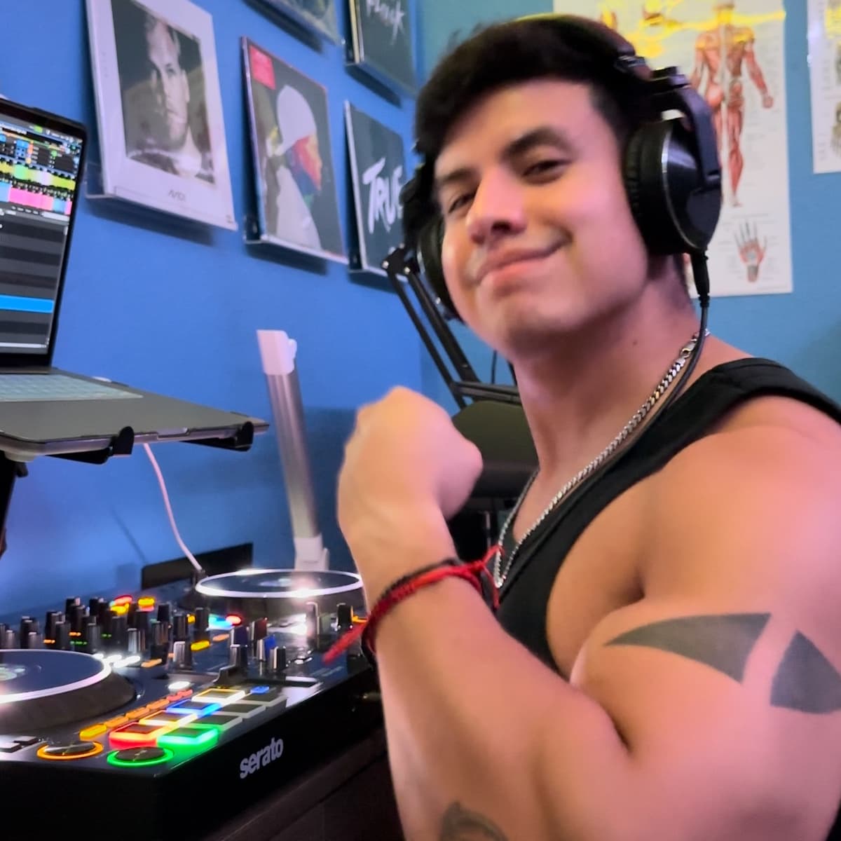 Smiley — DJ in Los Angeles