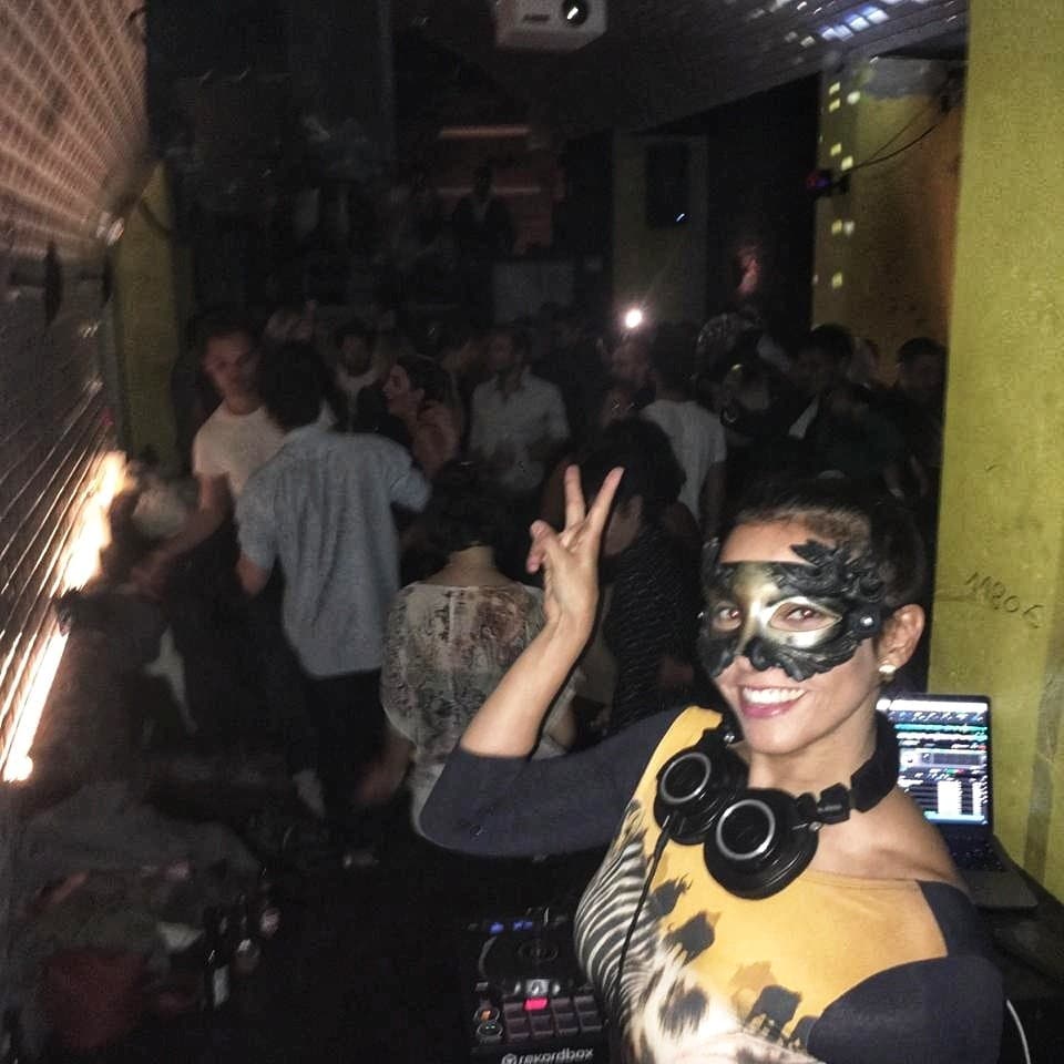 Dj Astúria — DJ in Lamorlaye