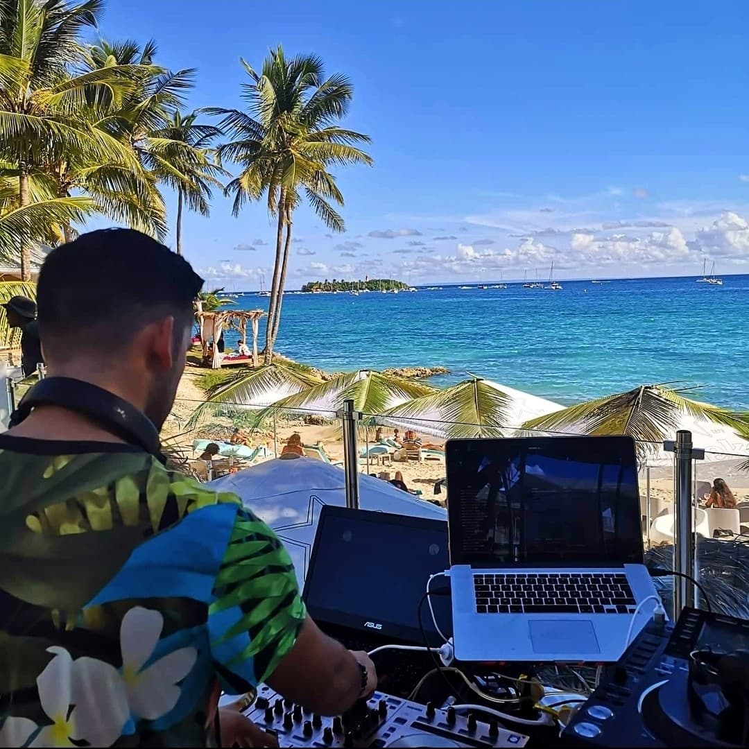 REX CASTILLO — DJ in Lyon