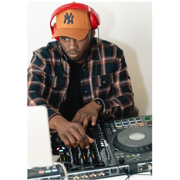DEXTA — DJ in London