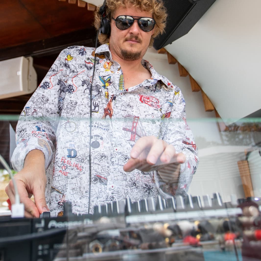 Martin Strauts — DJ in Málaga