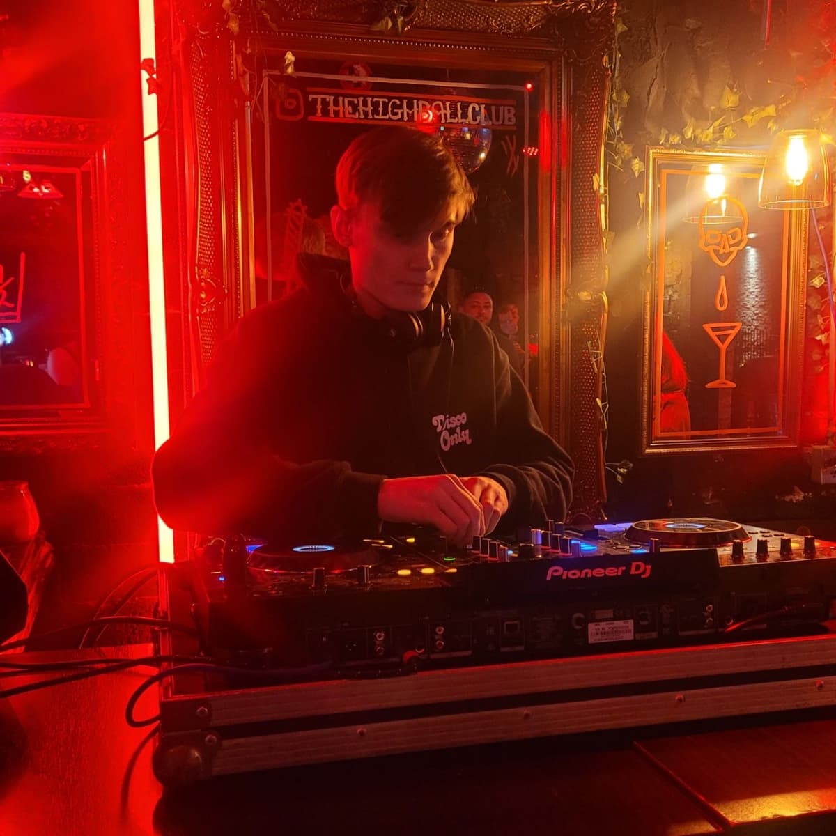 Harry Woods — DJ in Liverpool