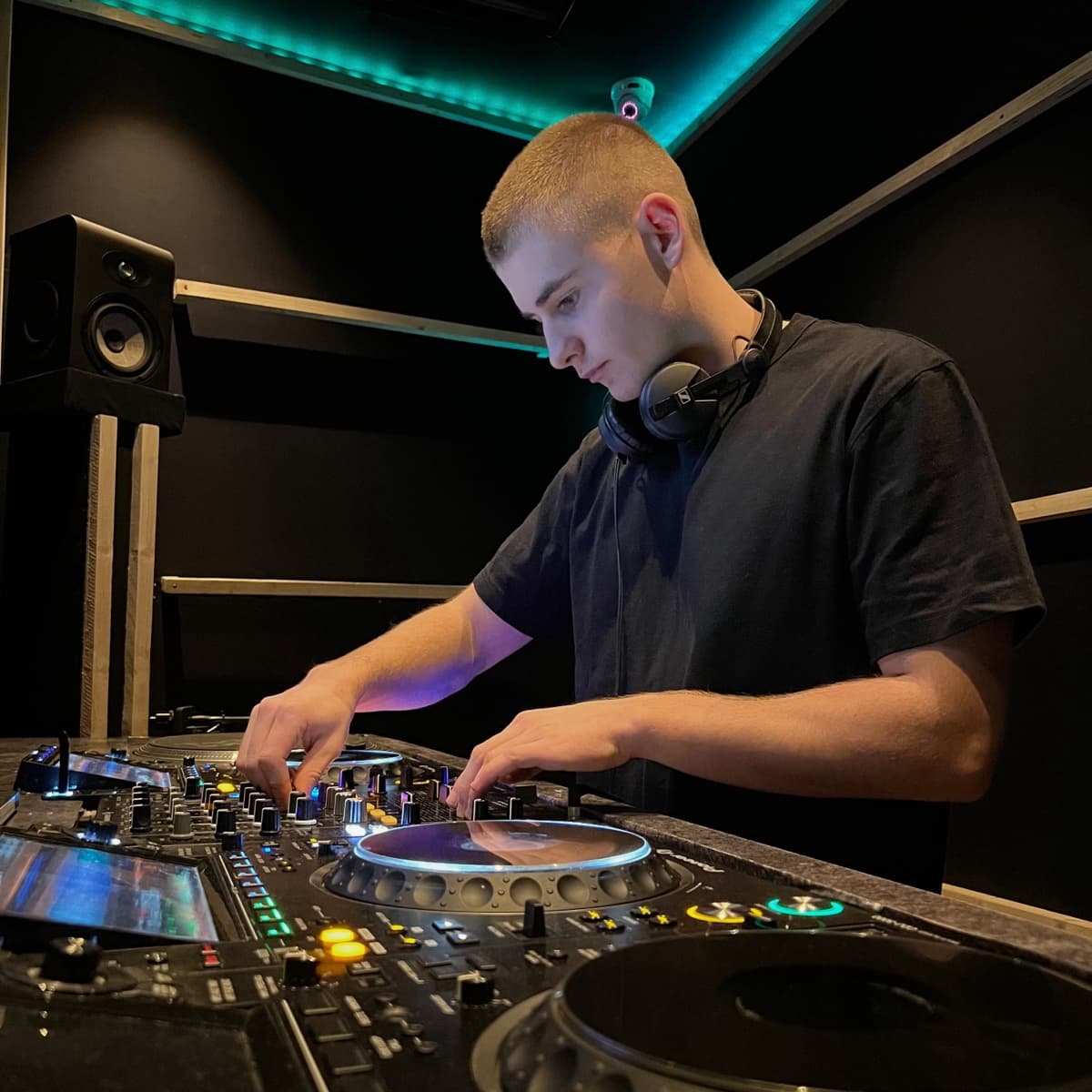 RÖMMA — DJ in Lyon