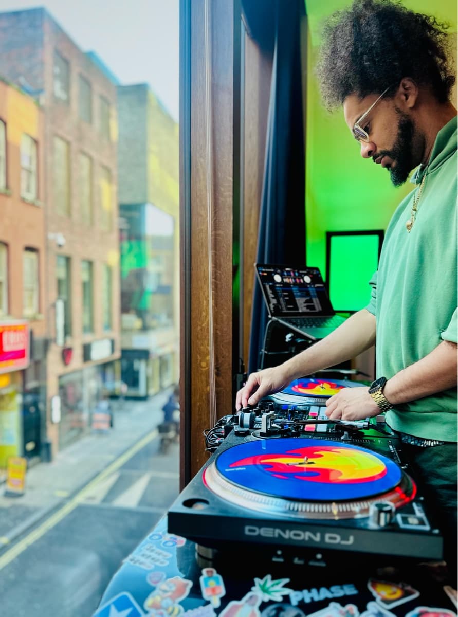 El The Eclectic — DJ in London
