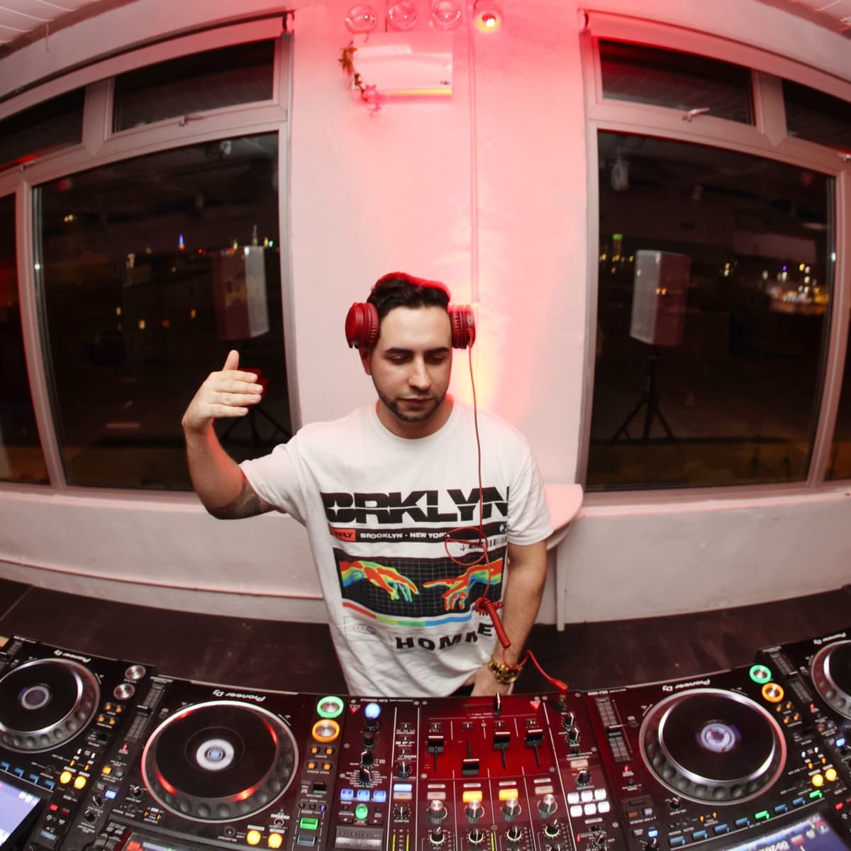 Lrya — DJ in New York City
