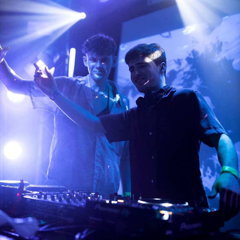 X:Fuse — DJ in Bristol