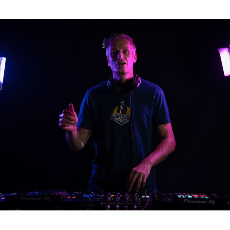 DENERI — DJ in Bayonne