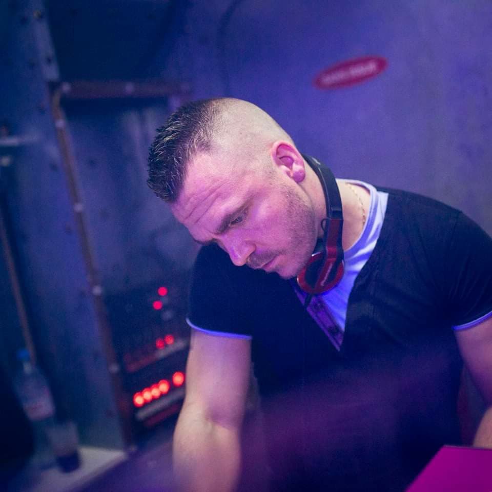 ANDY BLONDEL — DJ in Viry-Châtillon