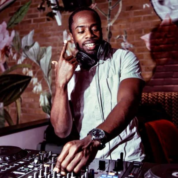 Anthony Sonate — DJ in Greater London