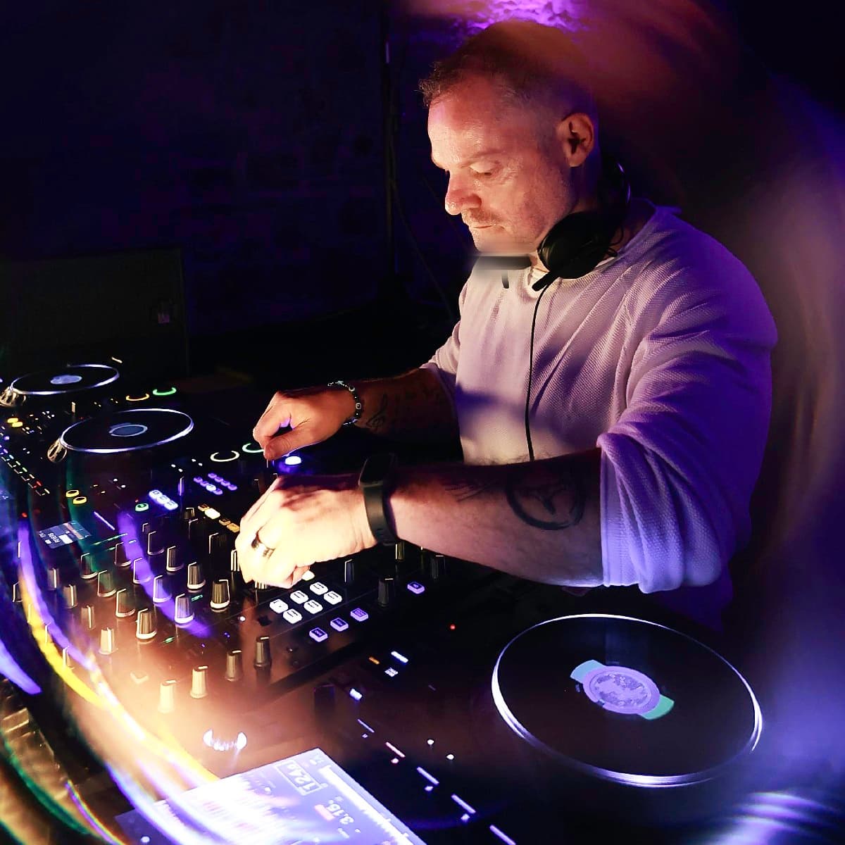 Mike-E — DJ in Nice