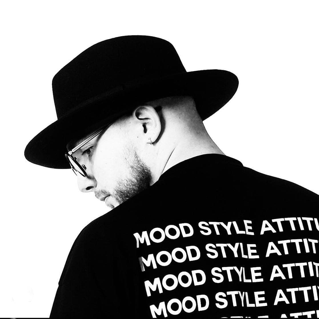 LE JEE — DJ in Paris