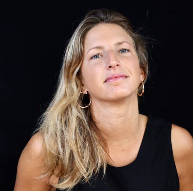 Linoa — DJ in Biarritz