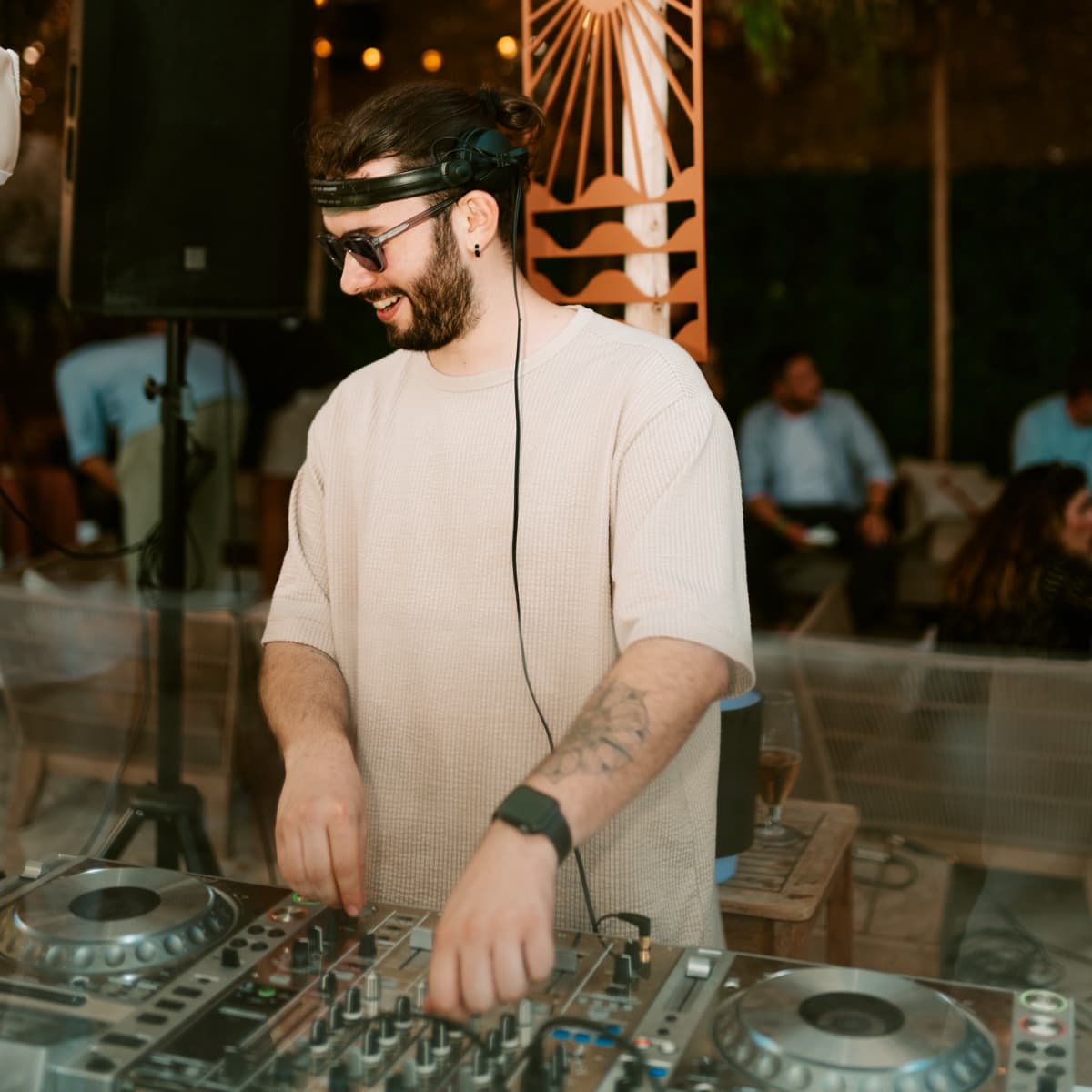 Mickael SFRISO — DJ in Toulouse
