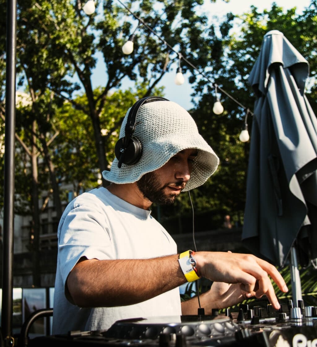 Oliel — DJ in Paris